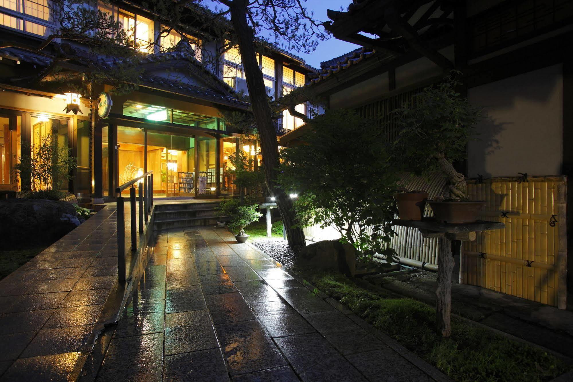 Hanaougi Bettei Iiyama Takayama  Bagian luar foto